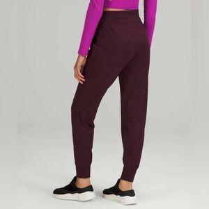 Lululemon Ready to Fleece High-Rise Jogger - Heathered Cassis
